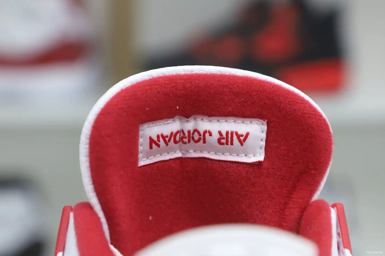 Kimikick AIR ALTERNATE RETRO JORDAN4 89 0702